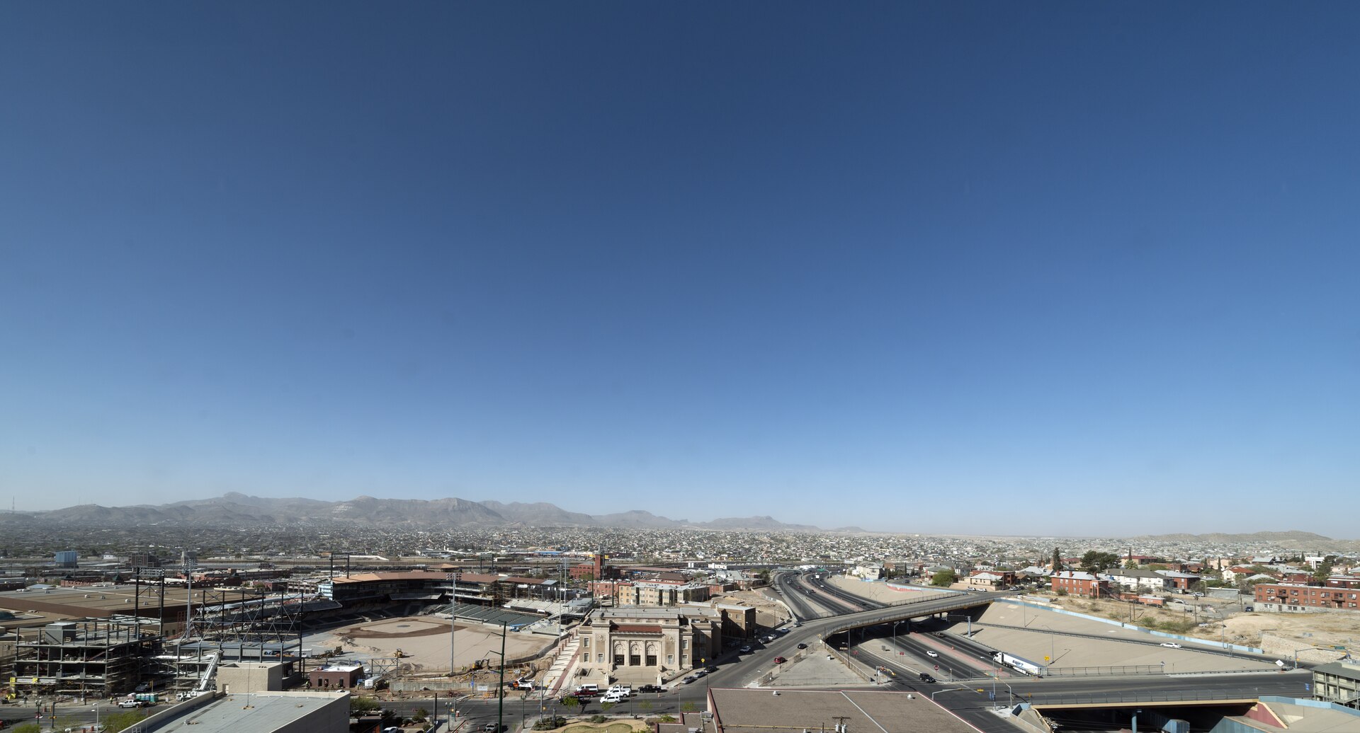 The El Paso skyline